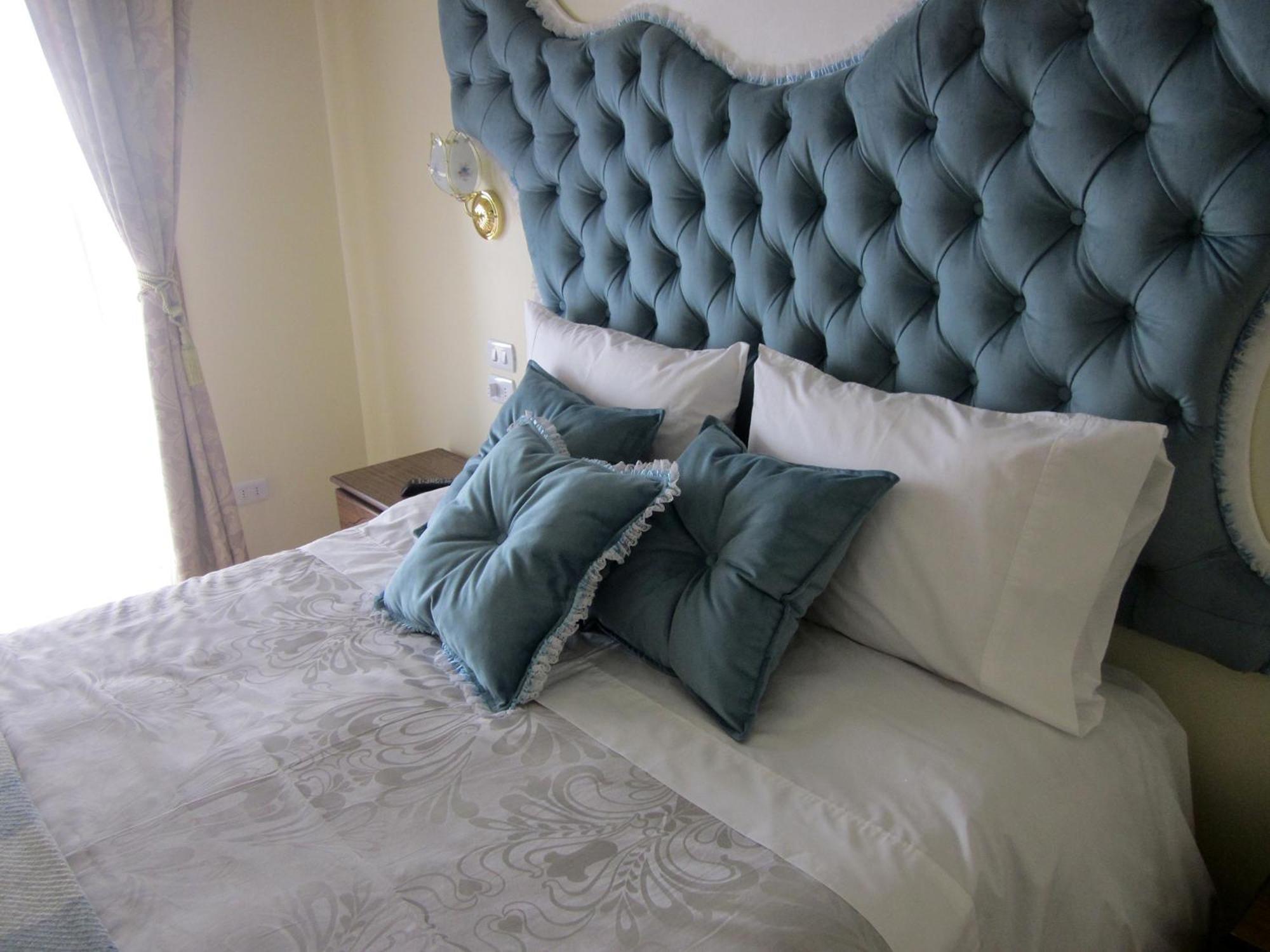Hotel Boutique Castillo Del Mar Эль-Киско Номер фото